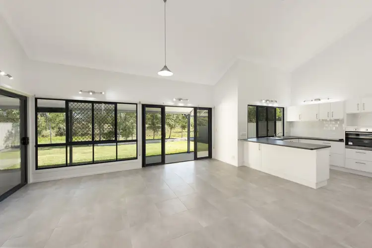 Sixth view of Homely house listing, 10 Melaleuca Place, Carindale QLD 4152
