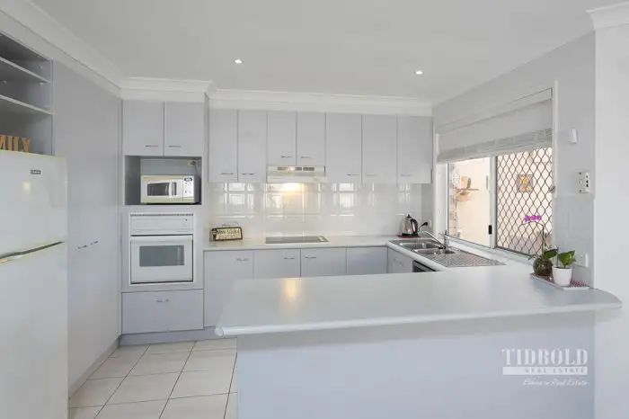 Second view of Homely house listing, 2/18 Link Road, Victoria Point QLD 4165