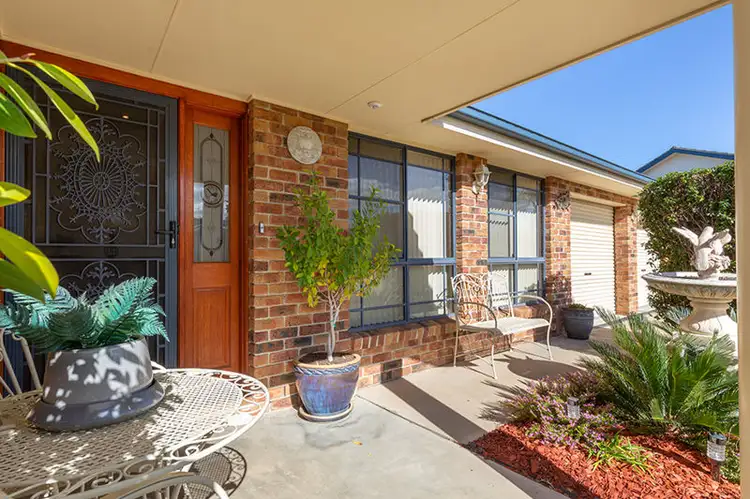 Second view of Homely house listing, 7 Clancy Court, Tamworth NSW 2340