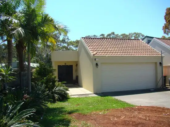 63 Kent Gardens, Soldiers Point NSW 2317