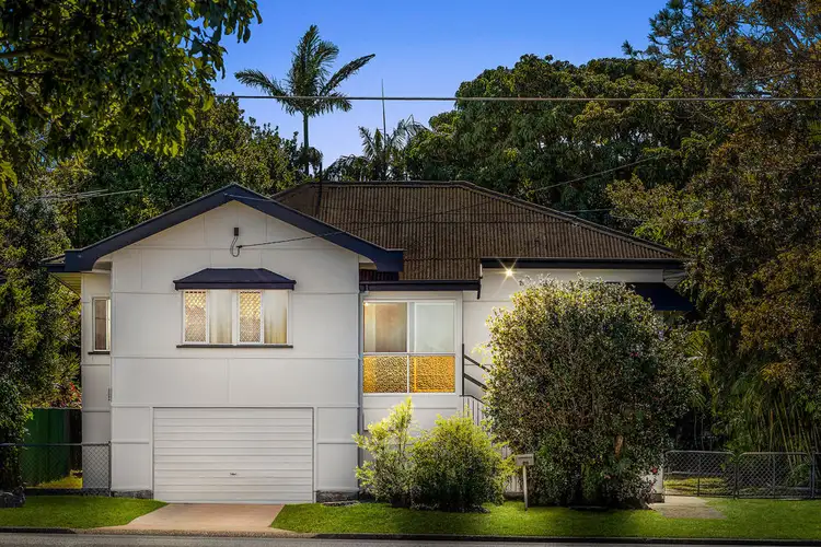 62 Ellen St, Woody Point QLD 4019