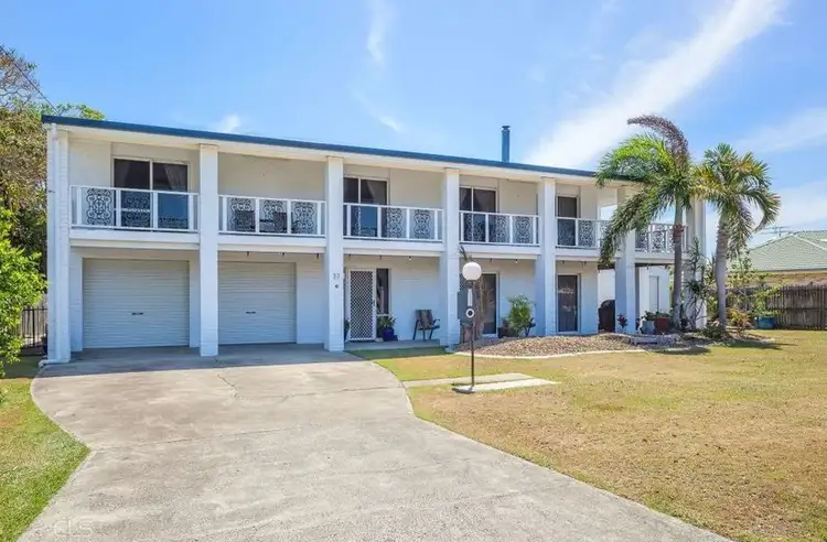 37 Dianthus Avenue, Banksia Beach QLD 4507