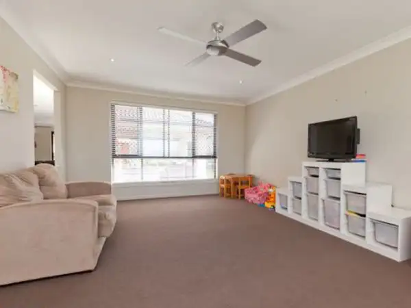 Sixth view of Homely house listing, 7 Glenveagh Place, Kallangur QLD 4503