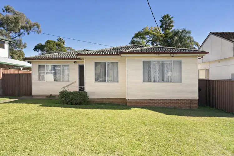 32 Maud Street, Blacktown NSW 2148