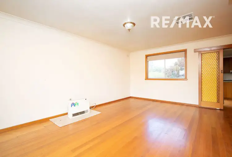 Third view of Homely house listing, 8 Charleville Road, Turvey Park NSW 2650