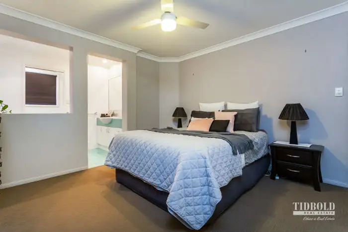 Seventh view of Homely house listing, 4 Creedin Court, Redland Bay QLD 4165