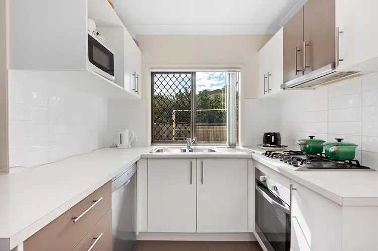 4/140 Eagleby Road, Eagleby QLD 4207