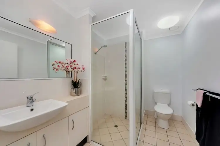 Seventh view of Homely unit listing, 5/15-21 Clare Street, Parramatta Park QLD 4870