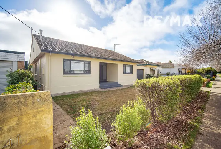 39 Spring Street, Wagga Wagga NSW 2650