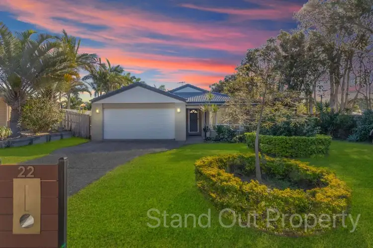 22 Smout Court, Sandstone Point QLD 4511