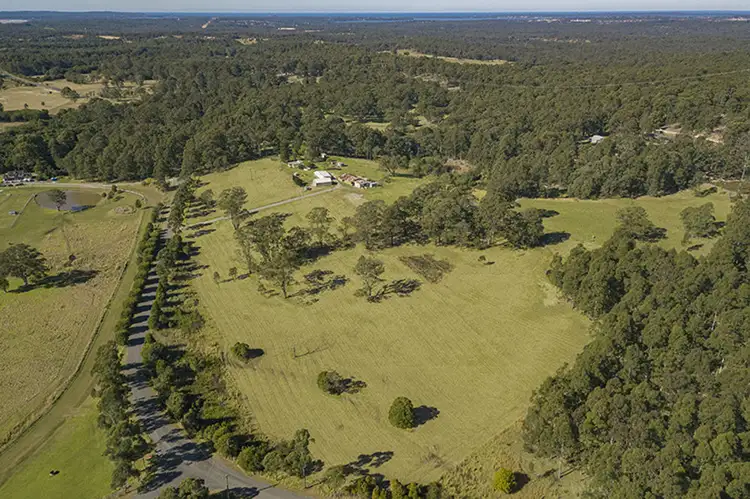 64 Woods Road, Jilliby NSW 2259