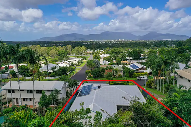 15 Trundle Terrace, Whitfield QLD 4870