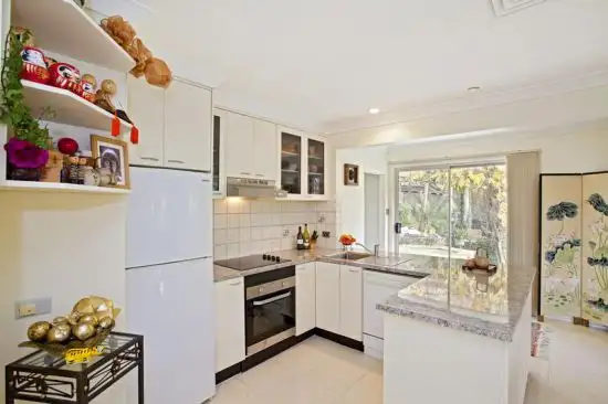 Fifth view of Homely house listing, 2 Cliffbrook Crescent, Leonay NSW 2750