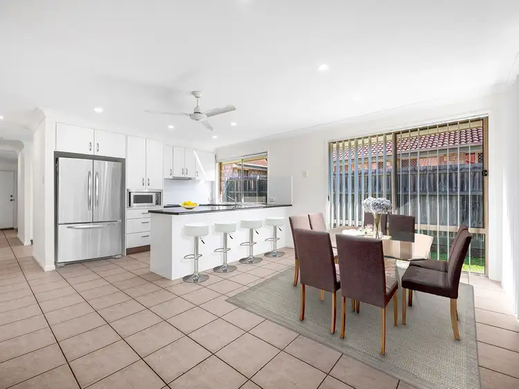 56 Brooklands Cct, Forest Lake QLD 4078