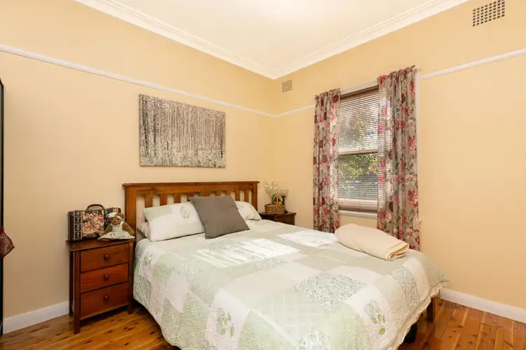Sixth view of Homely house listing, 18 Robyn Street, Tamworth NSW 2340