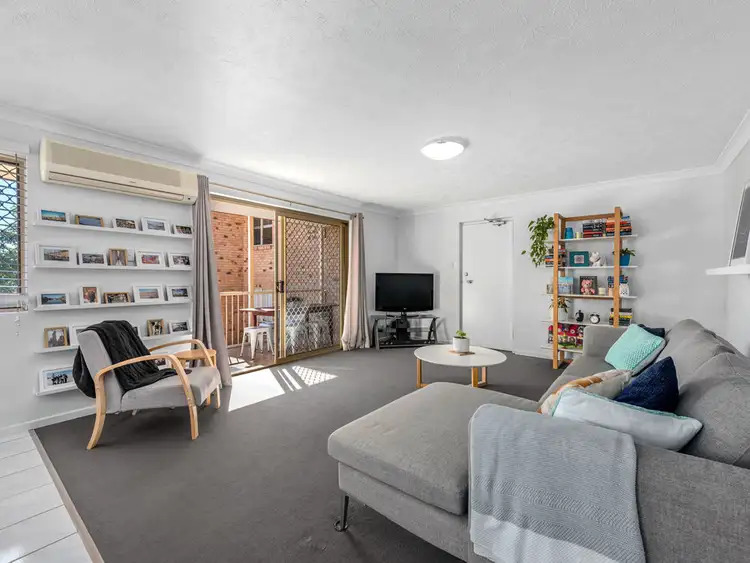 Fifth view of Homely unit listing, 3/98 Pembroke Road, Coorparoo QLD 4151