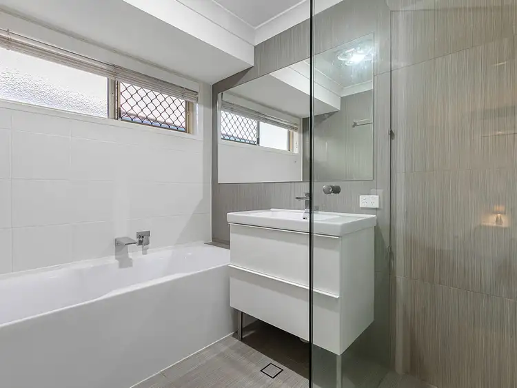 Sixth view of Homely house listing, 7 Manettia Street, Wynnum West QLD 4178