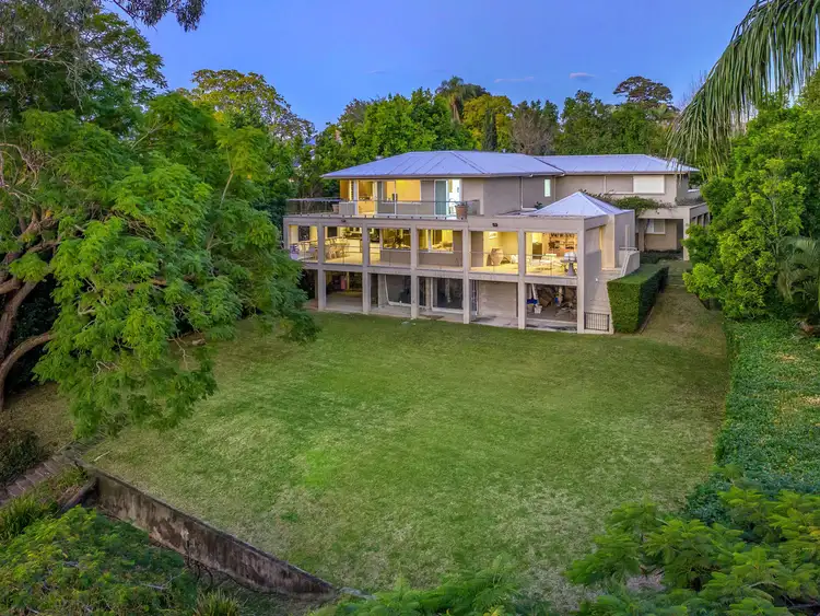 3 Sutton Street, Chelmer QLD 4068
