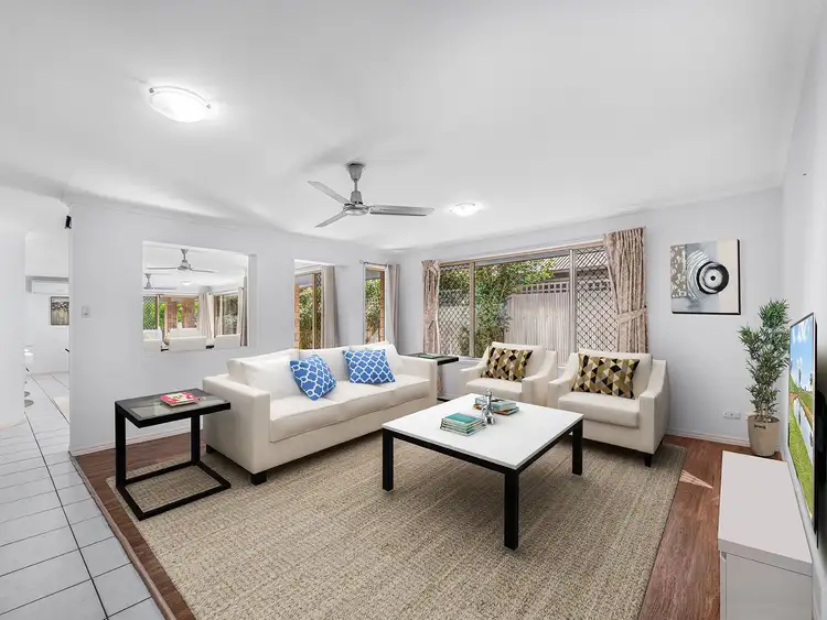 25 Brushwood Cct, Forest Lake QLD 4078
