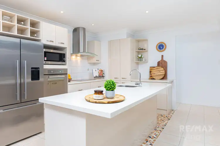 Fifth view of Homely house listing, 11 Crestridge Crescent, Morayfield QLD 4506