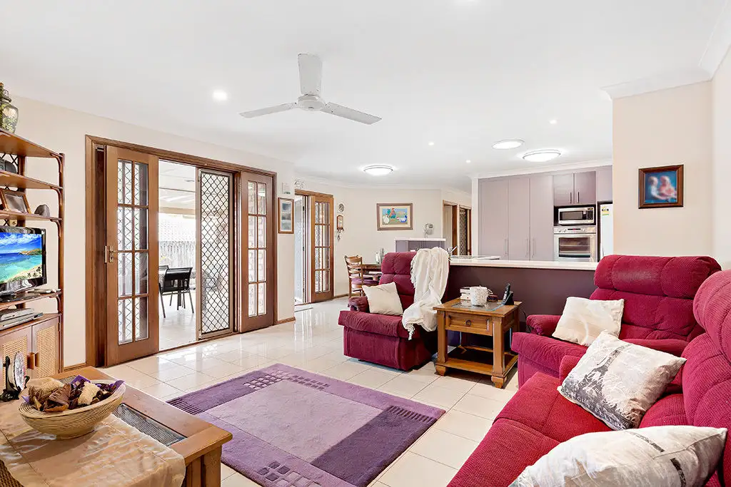 Main view of Homely house listing, 5 Bampton Pl, Tingalpa QLD 4173