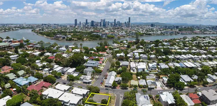 92 Forbes Street, Hawthorne QLD 4171