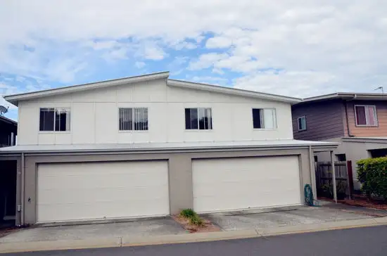 20/2 Sangster Crescent, Pacific Pines QLD 4211