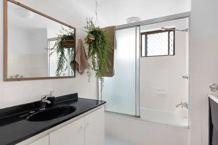 Fifth view of Homely unit listing, 2/12 Gellibrand Street, Clayfield QLD 4011