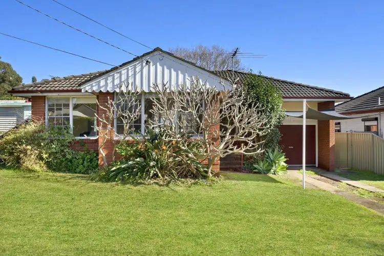 4 Waugh Crescent, Blacktown NSW 2148