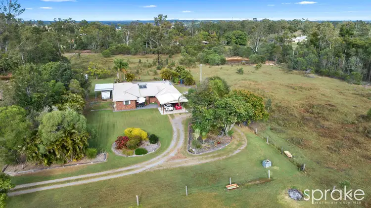 203 Showgrounds Road, Oakhurst QLD 4650