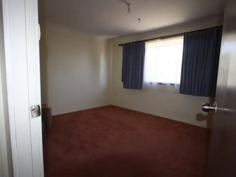 Sixth view of Homely house listing, 2 Knight Place, Minto NSW 2566