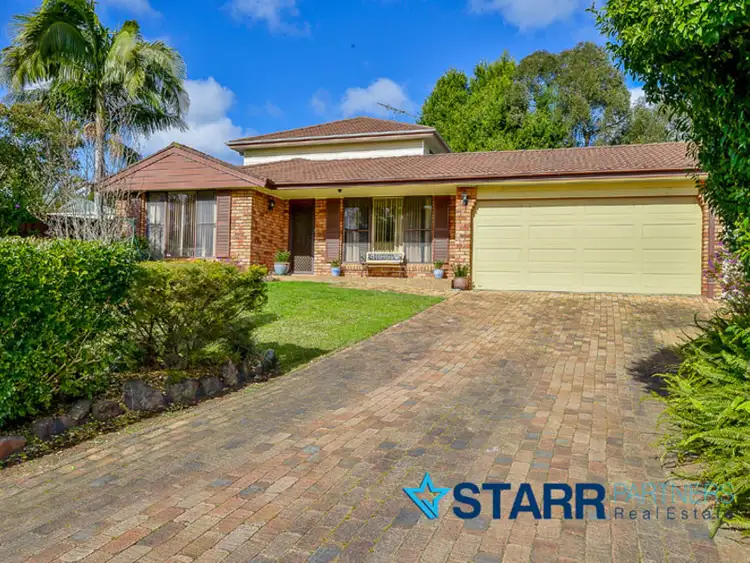 3 Tammar Place, St Helens Park NSW 2560