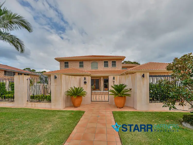 7 Gledswood Place, Glen Alpine NSW 2560