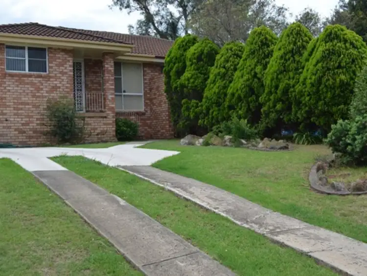 6 Loire Place, Kearns NSW 2558