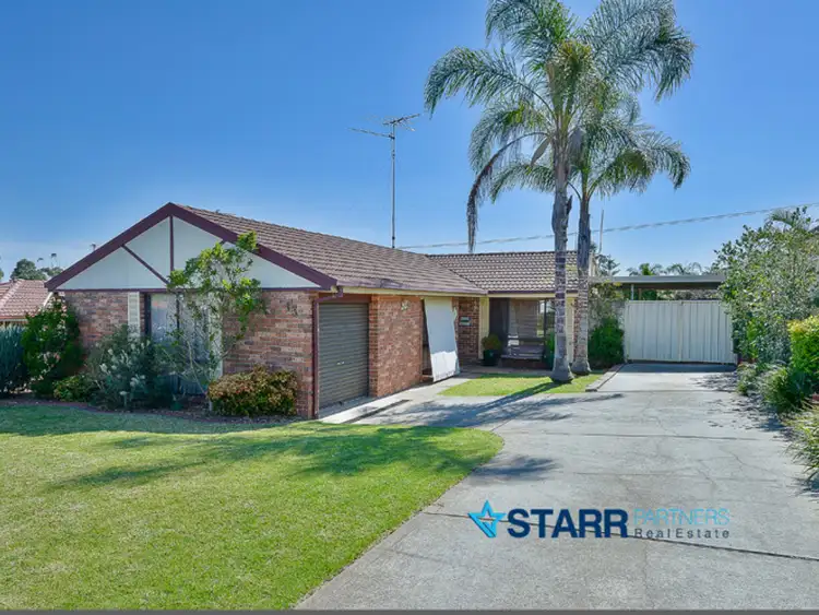13 Baynton Place, St Helens Park NSW 2560