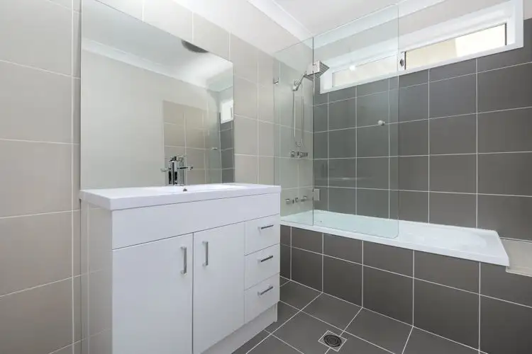 Fifth view of Homely house listing, 35 Anthony Drive, Rosemeadow NSW 2560
