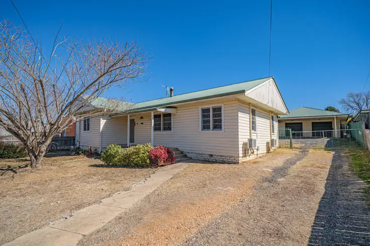 Main view of Homely house listing, 8 Dawson Avenue, Armidale NSW 2350