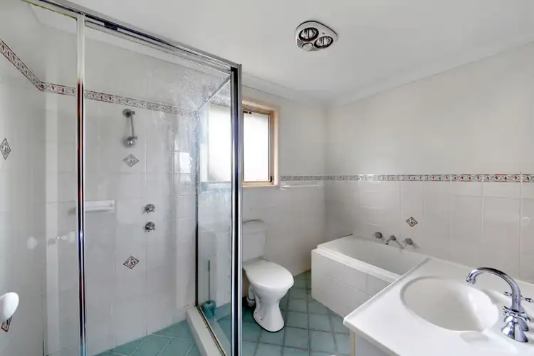 Sixth view of Homely townhouse listing, 4/32 William Street, Lurnea NSW 2170