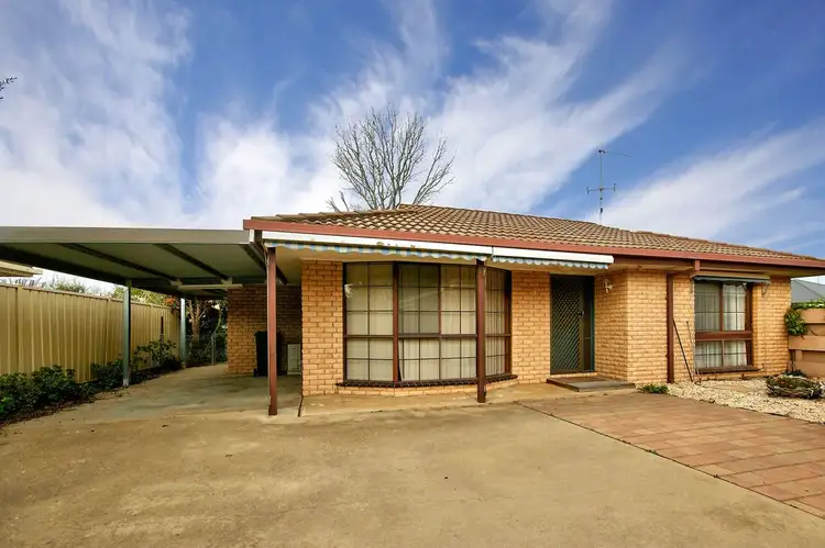 3/413 Cressy St, Deniliquin NSW 2710