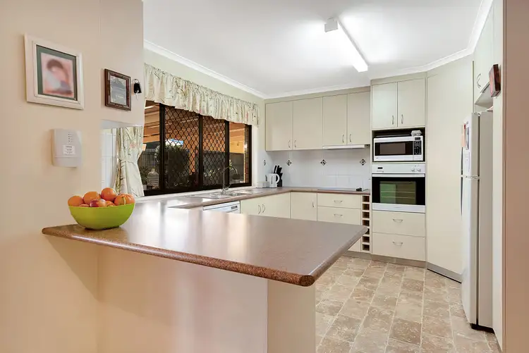 52 Earhart Street, Wilsonton QLD 4350