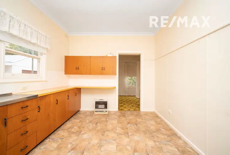 Third view of Homely house listing, 37 Fernleigh Road, Turvey Park NSW 2650