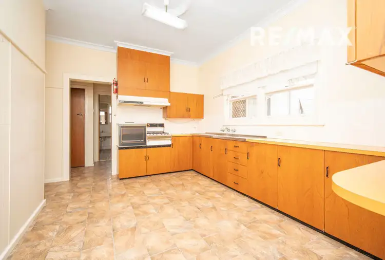 Fourth view of Homely house listing, 37 Fernleigh Road, Turvey Park NSW 2650