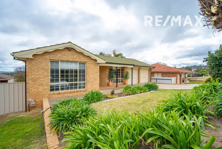 27 Brooklyn Drive, Bourkelands NSW 2650