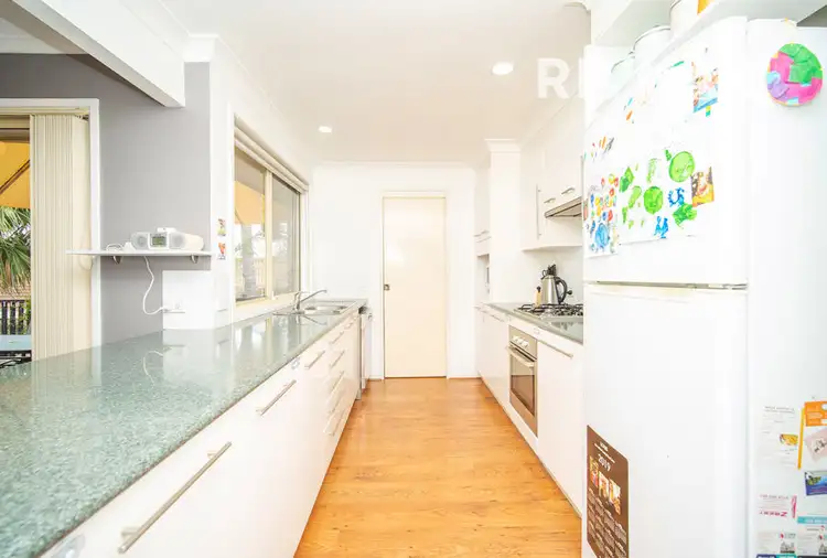 Sixth view of Homely house listing, 27 Brooklyn Drive, Bourkelands NSW 2650