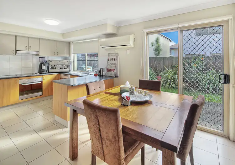 31/50 Johnston Street, Carina QLD 4152