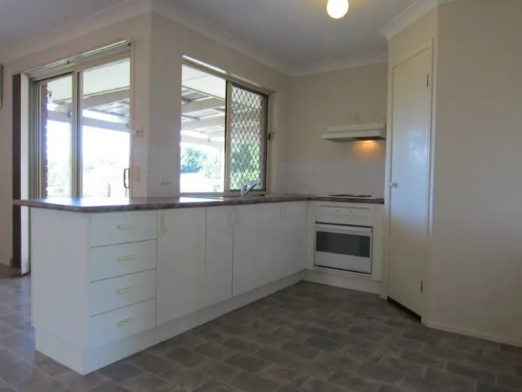 Fifth view of Homely house listing, 3 Hillcrest Place, Flinders View QLD 4305