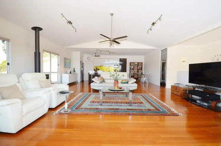 Fifth view of Homely house listing, 4 Vale Court, Summerholm QLD 4341