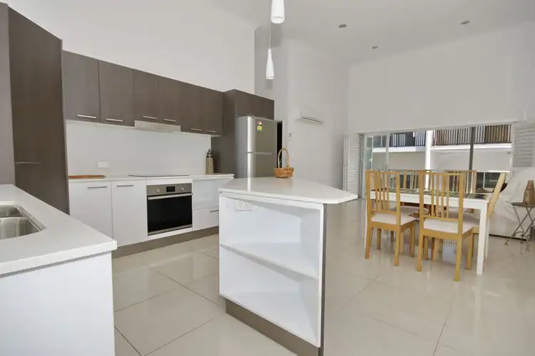 Sixth view of Homely unit listing, 4/15 Fox Street, Wynnum QLD 4178