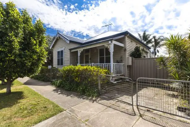 54 Mounter Street, Mayfield East NSW 2304