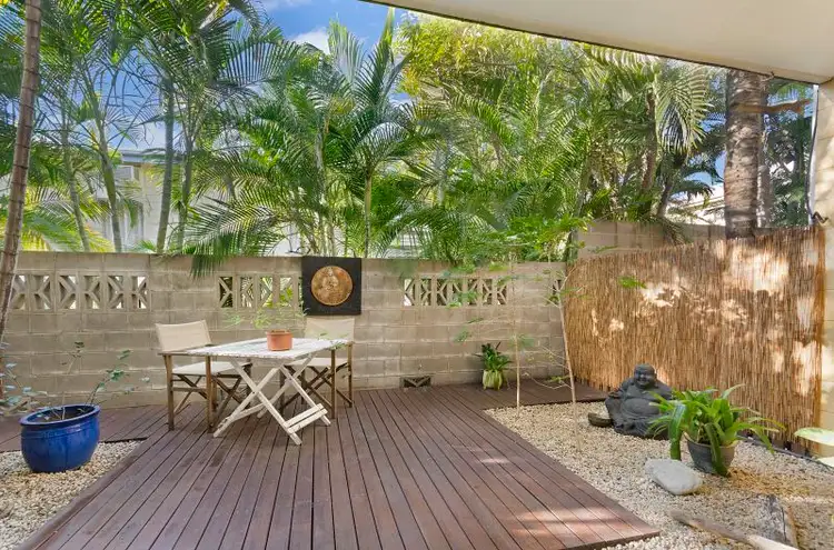 2/66 Cook Street, North Ward QLD 4810